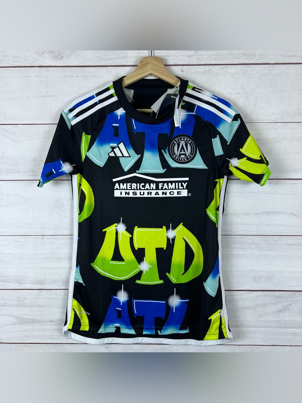 Adidas MLS Women’s Small Atlanta United FC 23/24 Third Jersey Authentic Graffiti